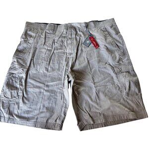 Beverly Hills Polo Club Mens Relaxed Fit Cargo Shorts Sz 48 Khaki Modern Stretch